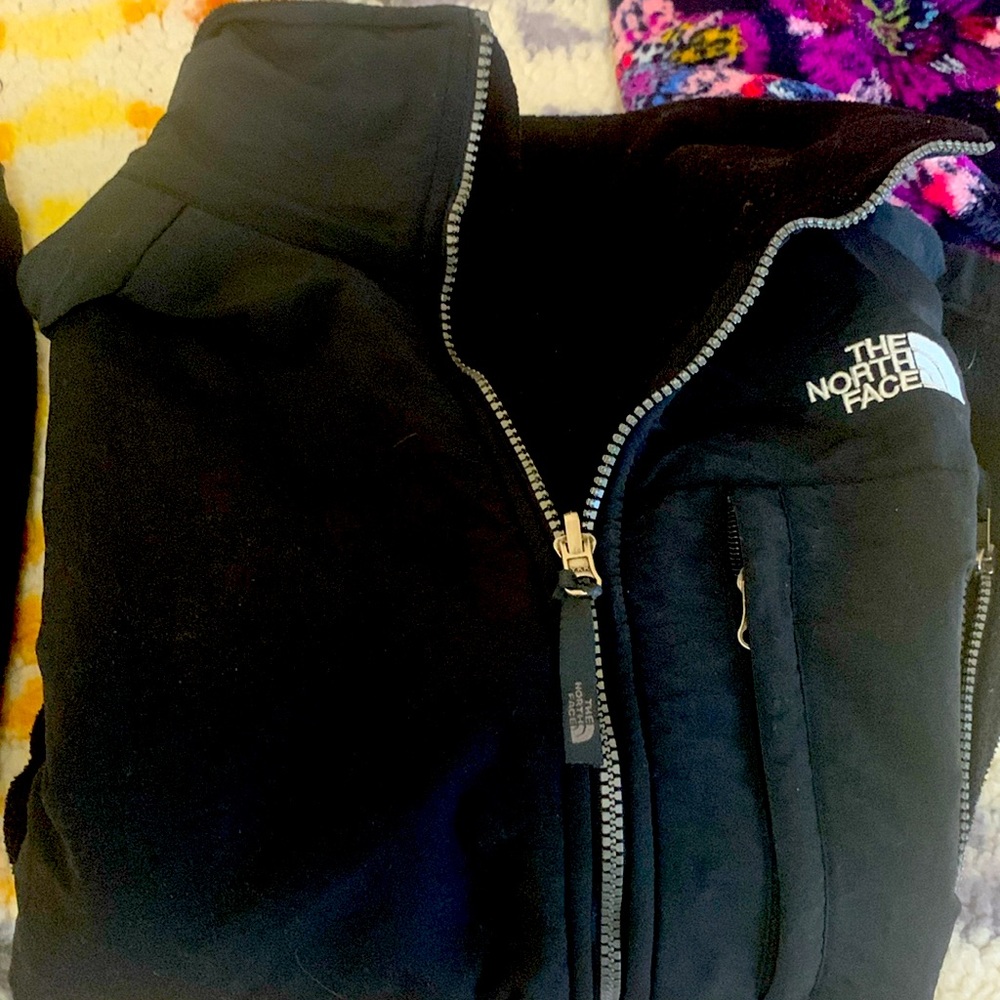Women’s gently used North Face coat